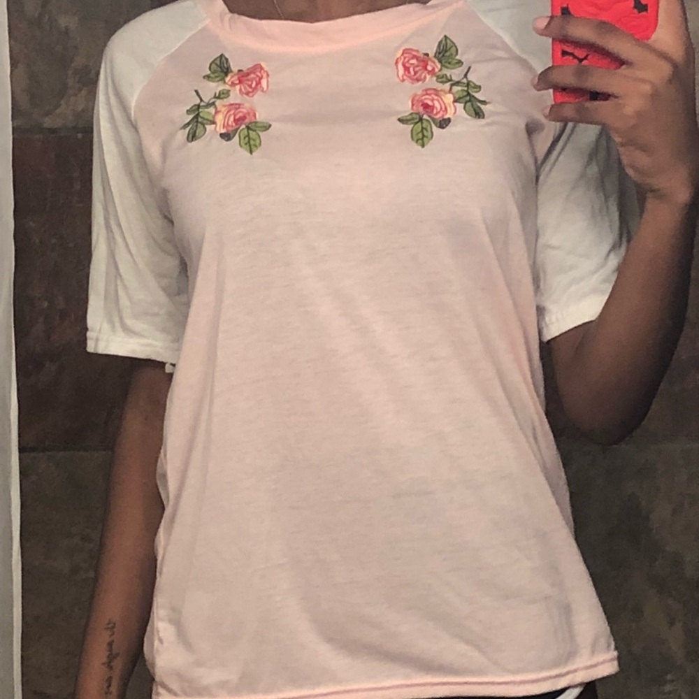 Pink Flower Top - Picture 3 of 3